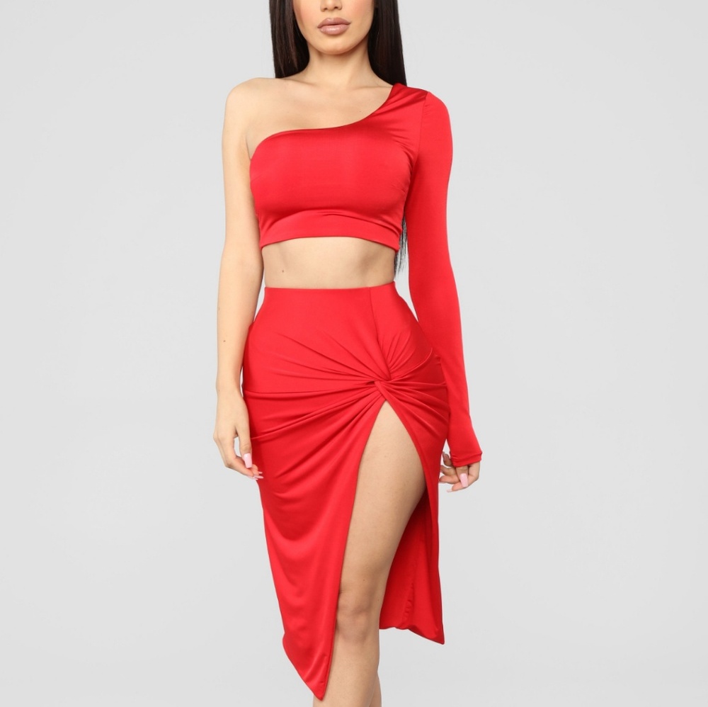 Fashion Nova Red 2 Piece Set